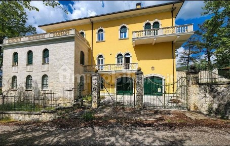 Venarotta, Frazione Colle