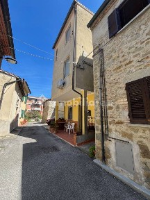 Terratetto unifamiliare via Giuseppe Garibaldi, Camucia Monsigliolo, Cortona
