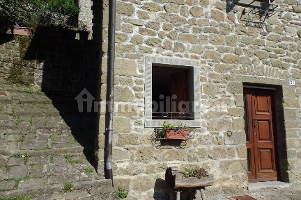 Terratetto plurifamiliare via Piana, Raggiolo, Ortignano Raggiolo