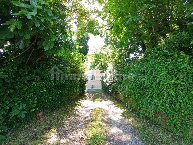 Terratetto unifamiliare 1000 m², buono stato, Lucignano