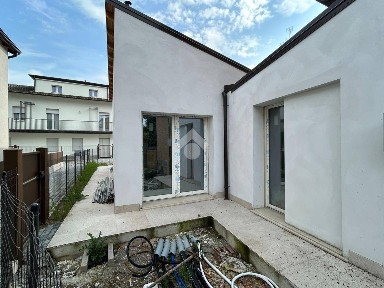 Loft via Radici in Piano 182, Centro, Formigine
