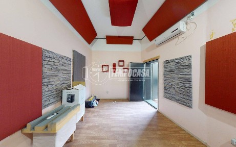 Magazzino - Deposito in Vendita