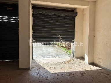 Magazzino - Deposito in Vendita