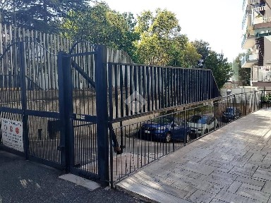 San Giorgio a Cremano, Via Flotard De Lauzieres, 5