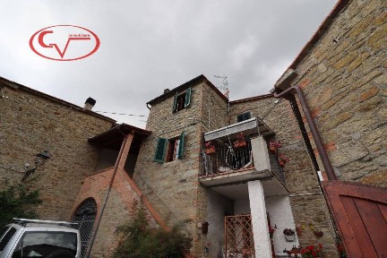 Loro Ciuffenna, Via Poggio di Loro