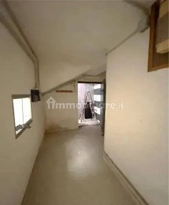 Napoli, Vicoletto detto Improta, 25
