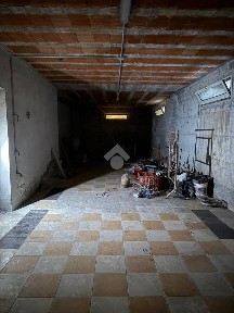 Melito di Napoli, Via XXV Aprile, 4