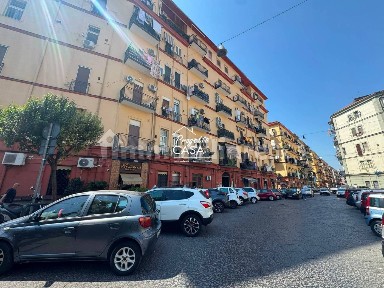 Napoli, Tribunali, Via Benedetto Cairoli