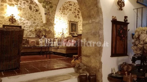 Terratetto unifamiliare 434 m², buono stato, Porta Crucifera, Arezzo