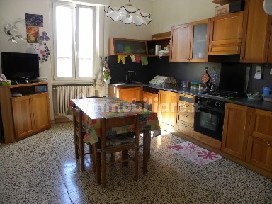 Terratetto unifamiliare 240 m², buono stato, Villa Severi - Cappuccini, Arezzo