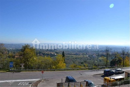 Terratetto unifamiliare 230 m², buono stato, Centro, Lucignano