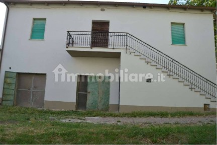 Terratetto unifamiliare 160 m², buono stato, Lucignano