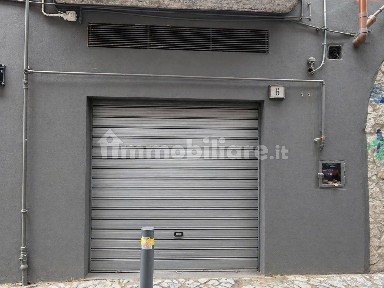 Napoli, Centro Storico, Via Monteoliveto