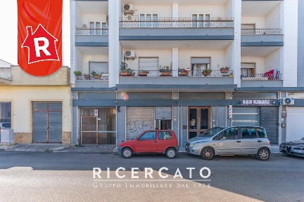 Locale commerciale in Vendita