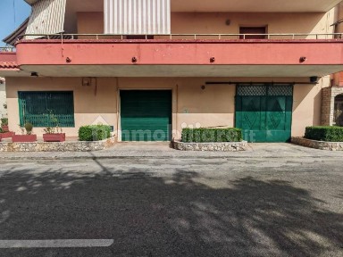 Laboratorio in Vendita