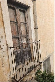 Magazzino all'asta via Italia/Sant'Angelo, Taverna