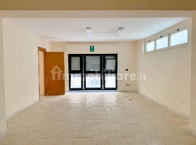 Magazzino - Deposito in Vendita