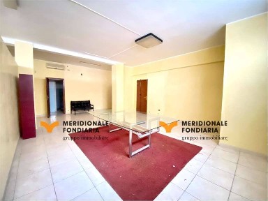 Laboratorio in Vendita