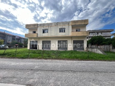 Magazzino - Deposito in Vendita