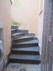 Negozio all'asta via Cristoforo Colombo 81, Ugento
