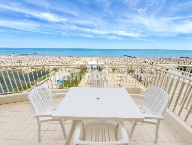 Bilocale via Giosuè Carducci 1, Lido Centro Ovest, Jesolo