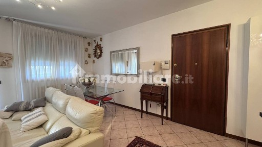 Trilocale via Vittorio Veneto 62, Centro, Dolo