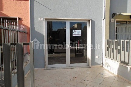 Locale commerciale in Vendita