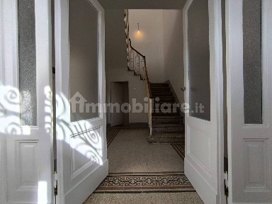 Villa a schiera via Lulli 25, Porta al Prato - San Jacopino, Firenze