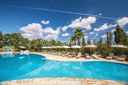 Hotel in Vendita