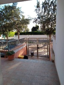 Locale commerciale in Vendita
