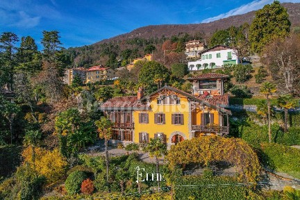 Villa unifamiliare via Guglielmo Marconi, Centro, Ghiffa
