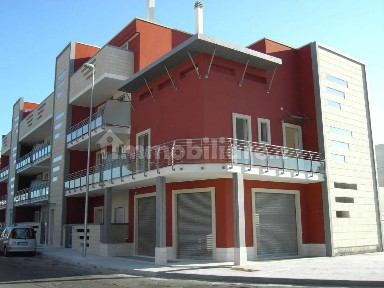 Locale commerciale in Vendita