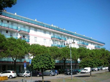 Trilocale via San Donà di Piave, 5, Lido Est, Jesolo