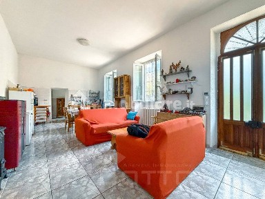 Villa unifamiliare via Vallestrona 34, Centro, Omegna
