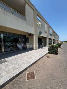 Negozio - Locale commerciale in Vendita