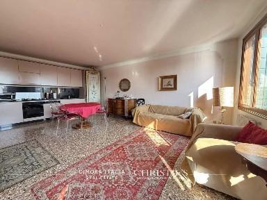 Venezia, Guglie - San Leonardo