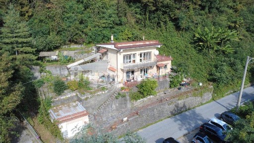 Ghiffa, Corso Risorgimento 395