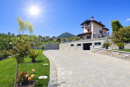 Verbania, Via Intra Premeno