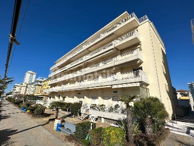 Quadrilocale vicolo Grifone 9, Lido Centro Ovest, Jesolo