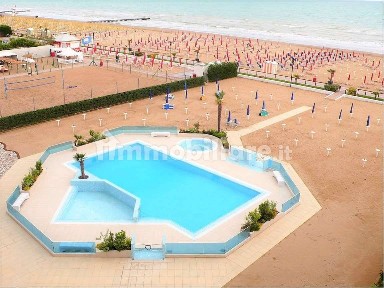 Trilocale via altinate, 12, Lido Est, Jesolo