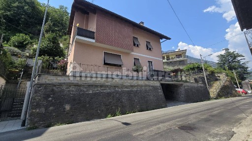 Villa unifamiliare via Valle Antigorio 21, Centro, Crevoladossola