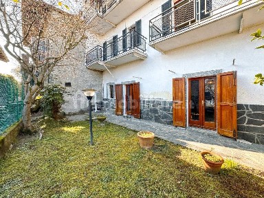 Villa unifamiliare via per ghiffa 3, Novaglio, Oggebbio