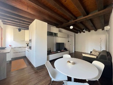 Appartamento ottimo stato, primo piano, Mestre, Venezia