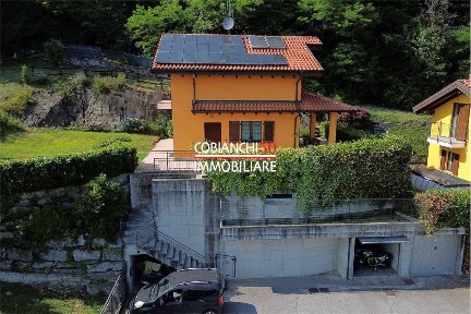Villa unifamiliare via Ompio, San Bernardino Verbano