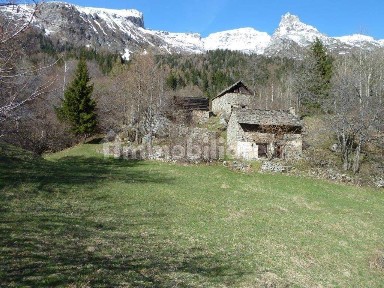 Villa unifamiliare Localià Cinsc, -, Varzo