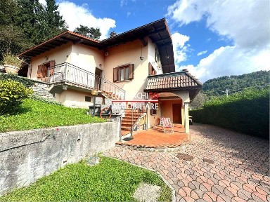 Villa unifamiliare via primo maggio, Pian Nava, Bee