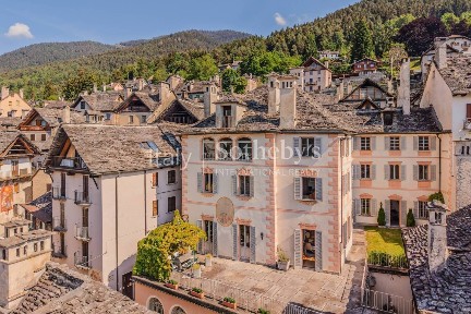 Villa unifamiliare piazza Umberto I, Centro, Craveggia