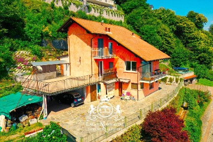 Villa unifamiliare via Someraro 98, Stresa