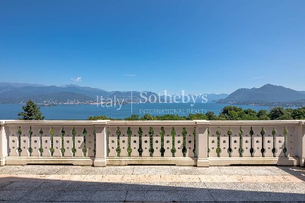 Stresa, Via Per Binda