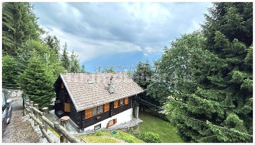 Villa unifamiliare frazione Rovallo, Crodo